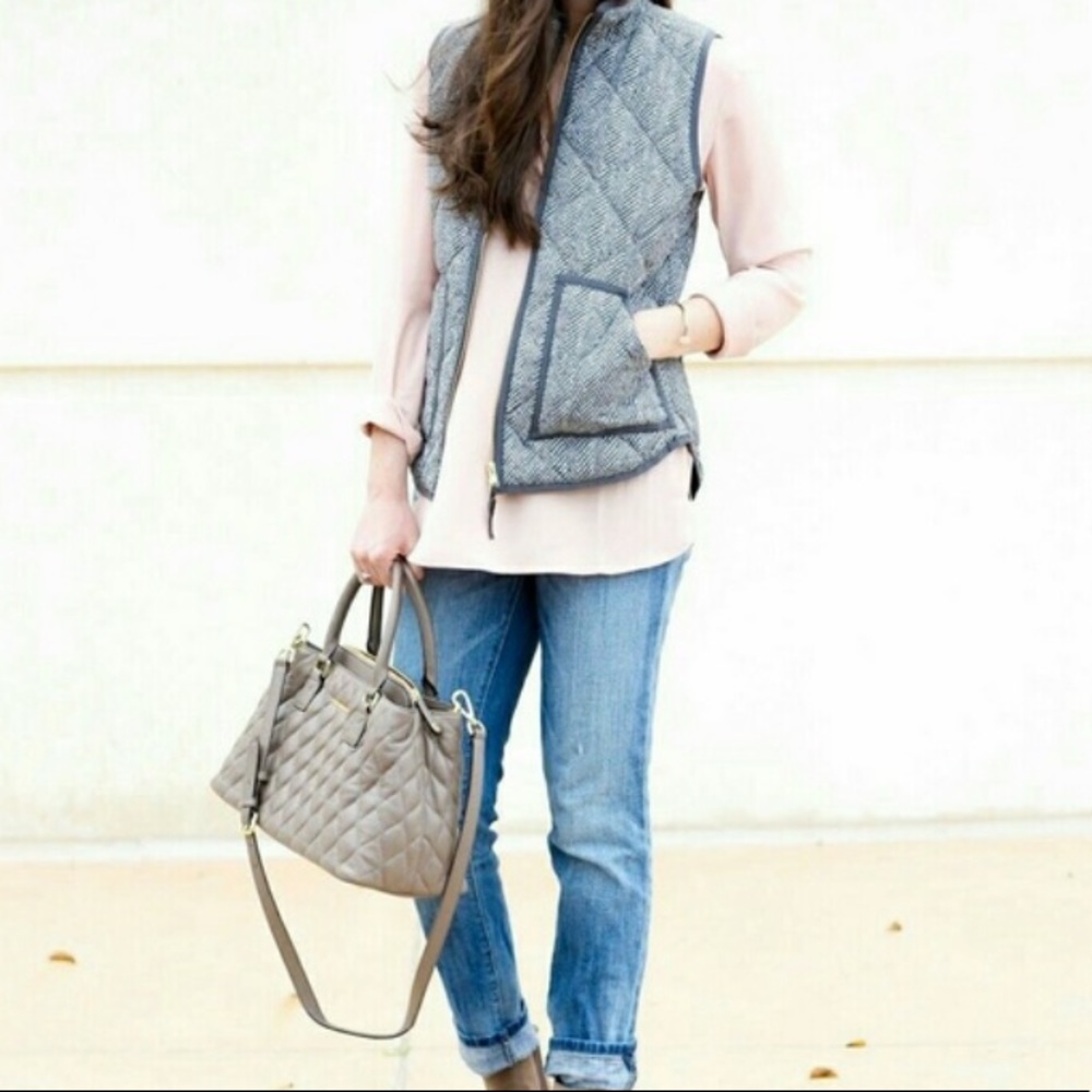 J Crew Gray Herringbone Quilted Down Puffer Vest Size XS - Picture 4 of 9
